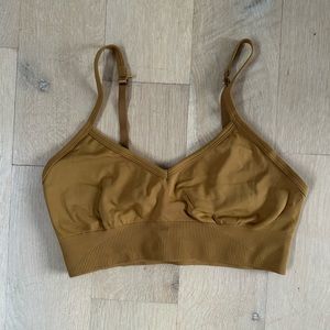 Lululemon ebb to street C/D sports bra Spiced Bronze